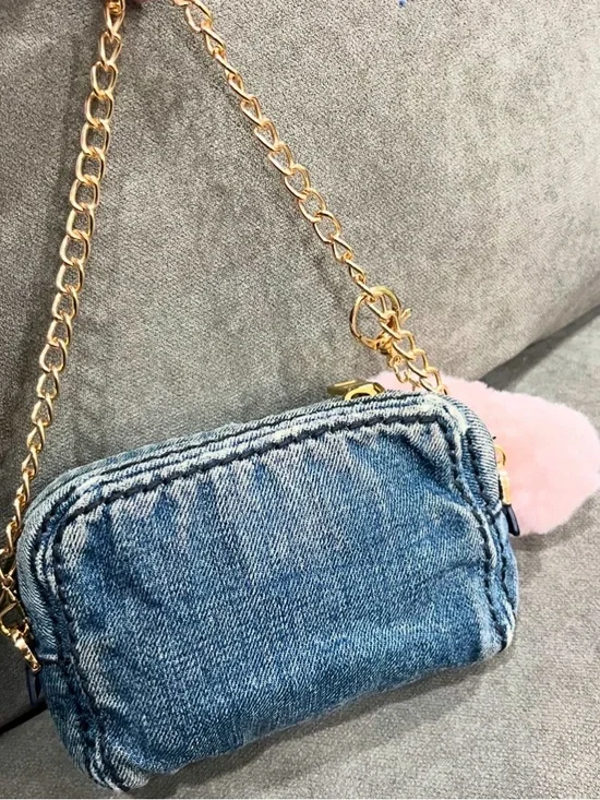 Prada bag - Picture 3 of 11